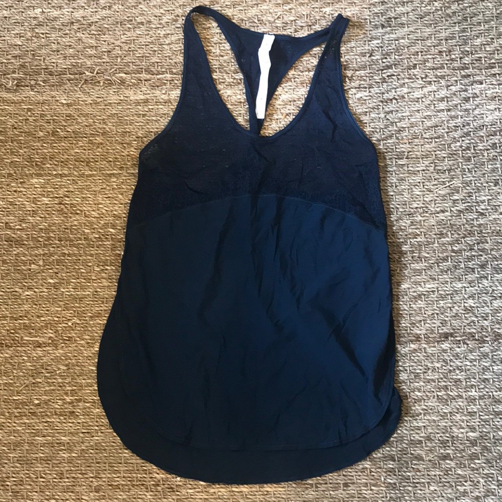 Lululemon tank Navy size 4